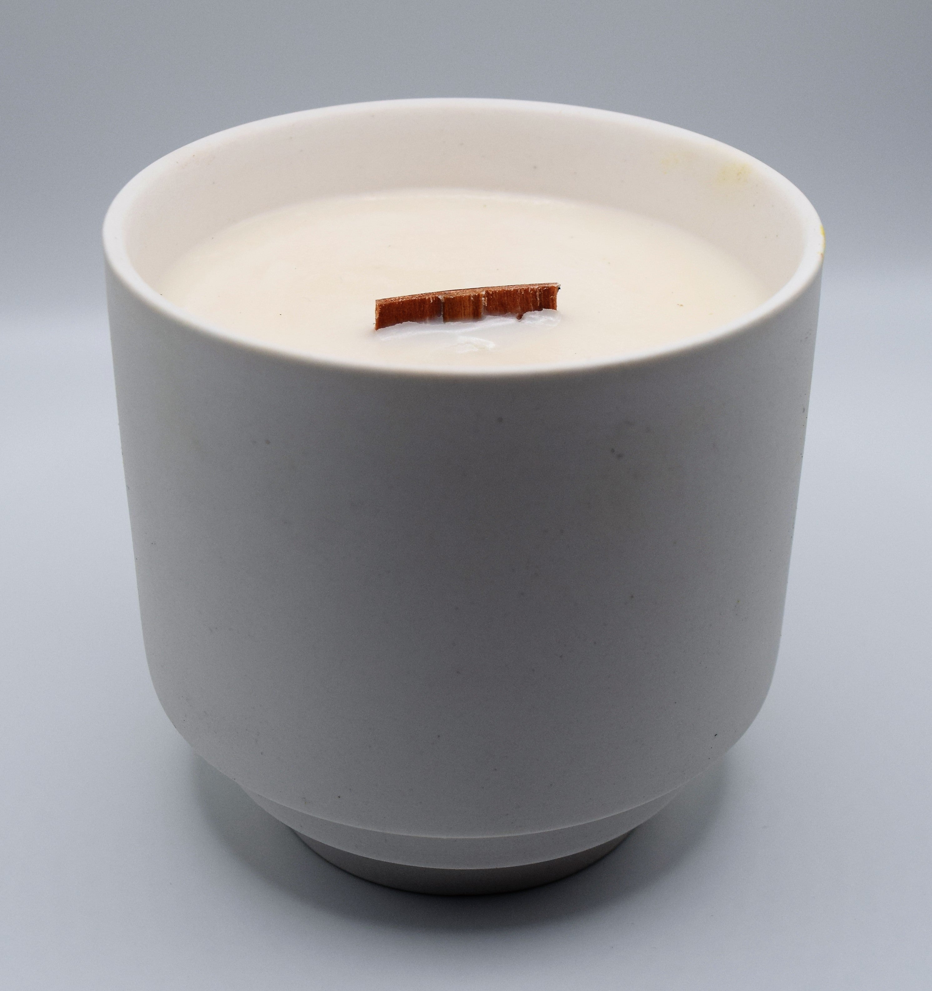 2-in-1 Flowerpot Candle  - White